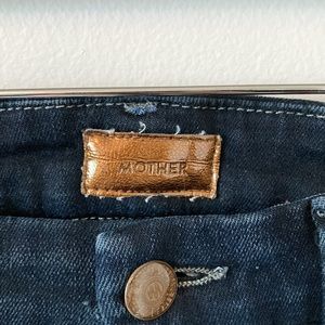 Mother The Looker 28